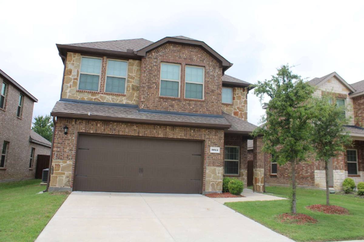 House for rent at 3012 Glazner Dr, Forney, TX 75126