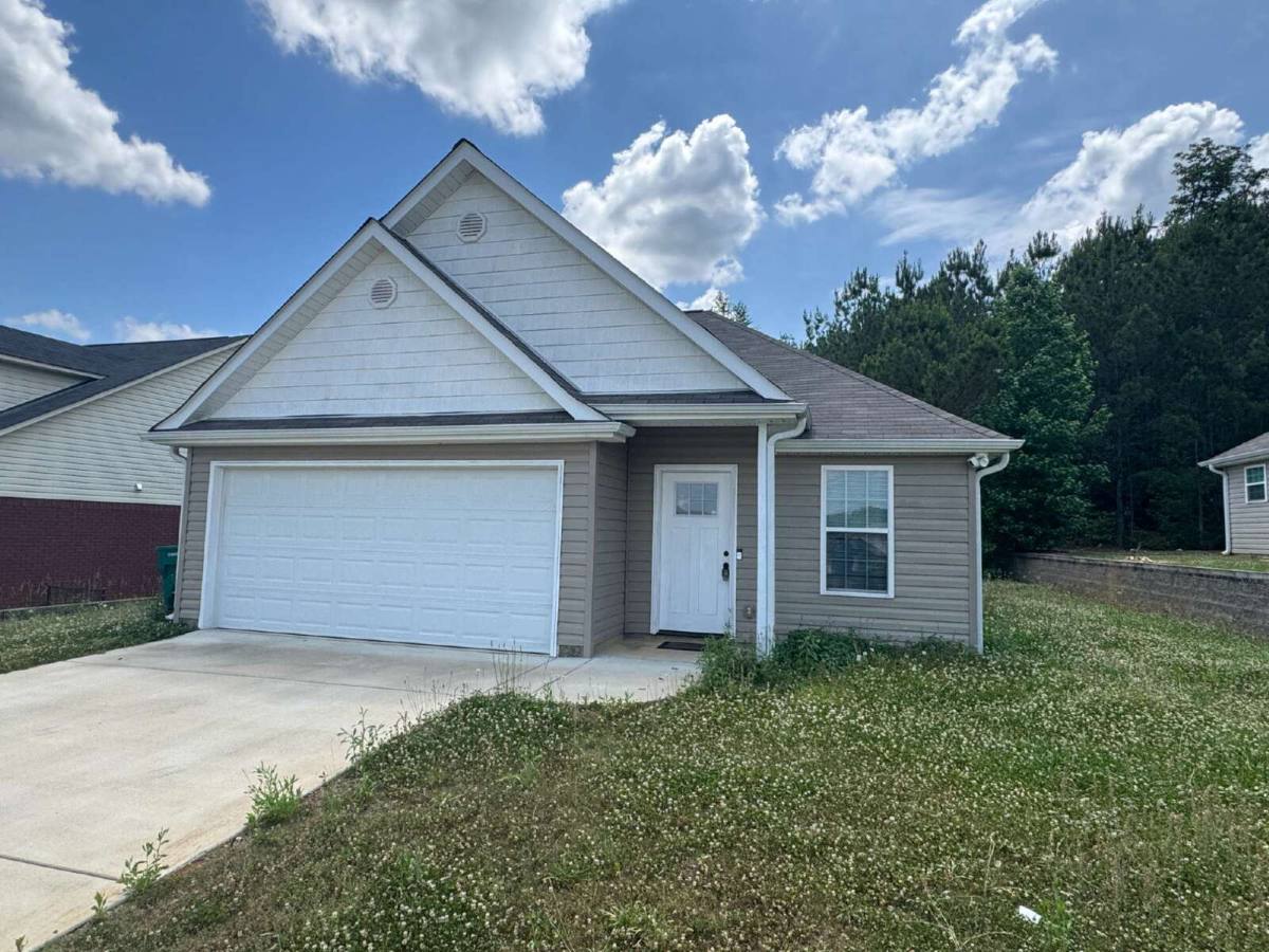 House for rent at 85 Smith Glen Dr, Springville, AL 35146