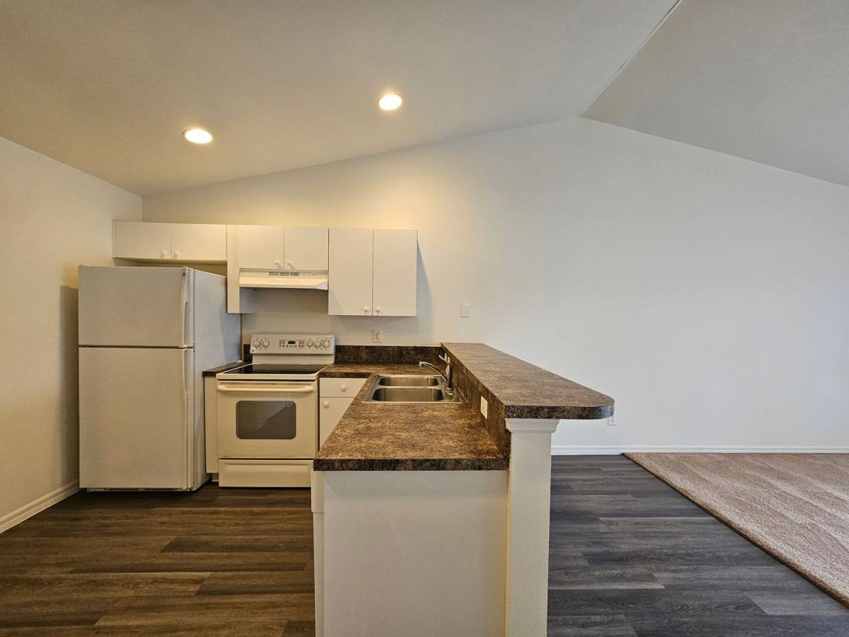 Townhouse for rent at 207 Hightower Ave S, Lehigh Acres, FL 33973