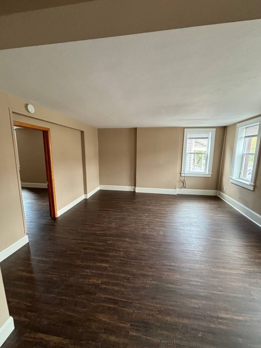 Apartment for rent at 86 E N St #1, Geneva, NY 14456