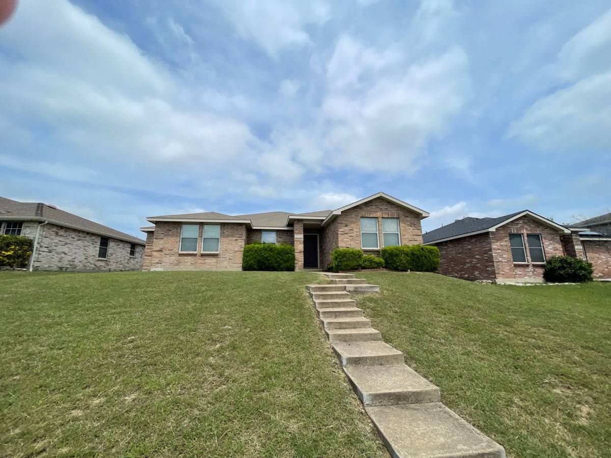 House for rent at 2912 Crimson Clover, Lancaster, TX 75134
