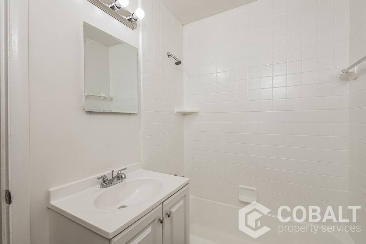 Apartment for rent at 1992 Woodland Hills Ave NW #2, Atlanta, GA 30318