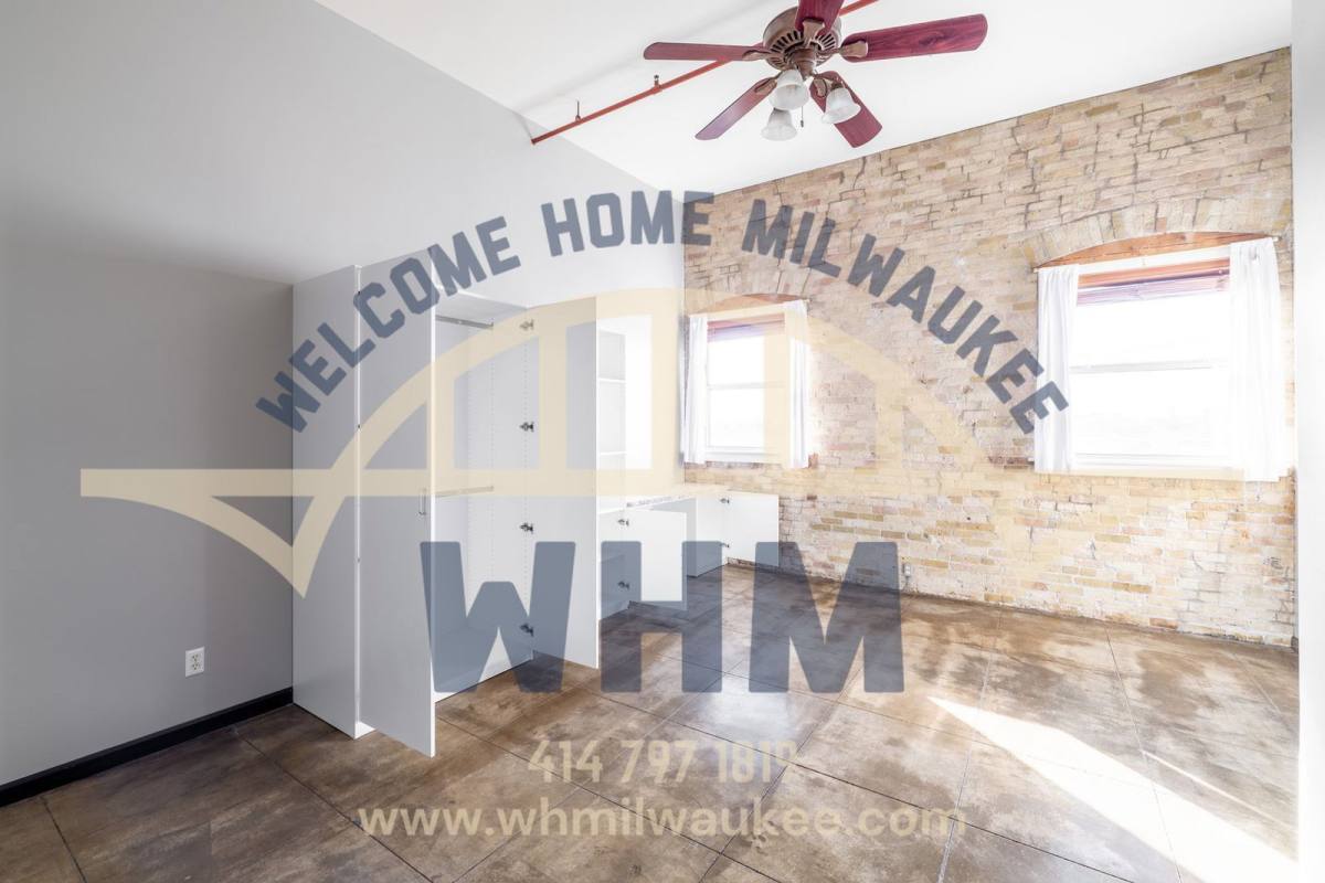 Apartment for rent at 904 E Pearson St #314, Milwaukee, WI 53202