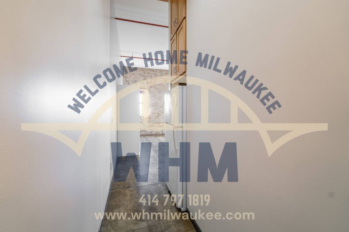 Apartment for rent at 904 E Pearson St #314, Milwaukee, WI 53202