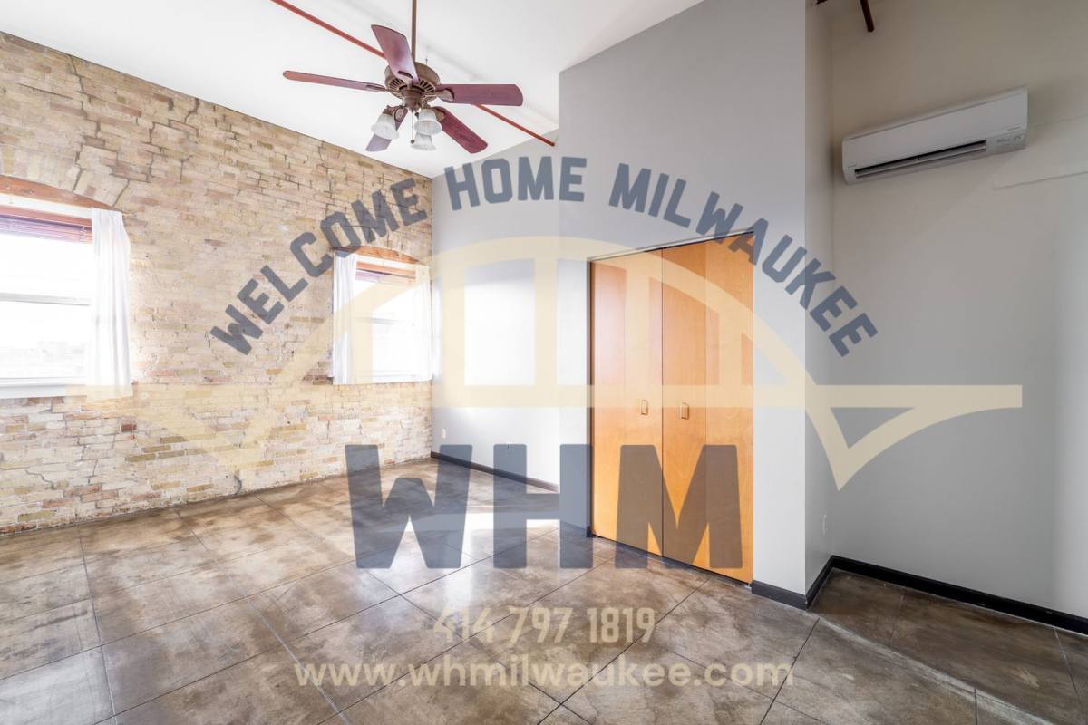 Apartment for rent at 904 E Pearson St #314, Milwaukee, WI 53202