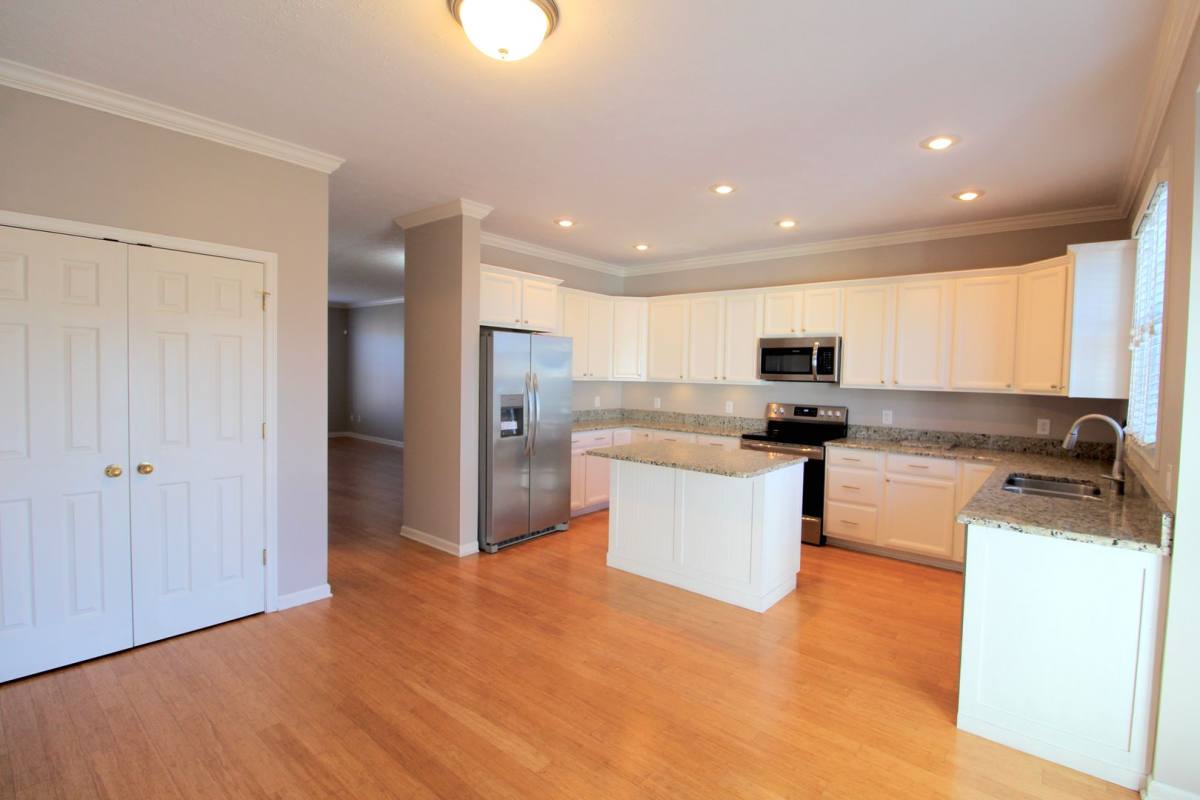 Townhouse for rent at 2189 Deyerle Ave, Harrisonburg, VA 22801