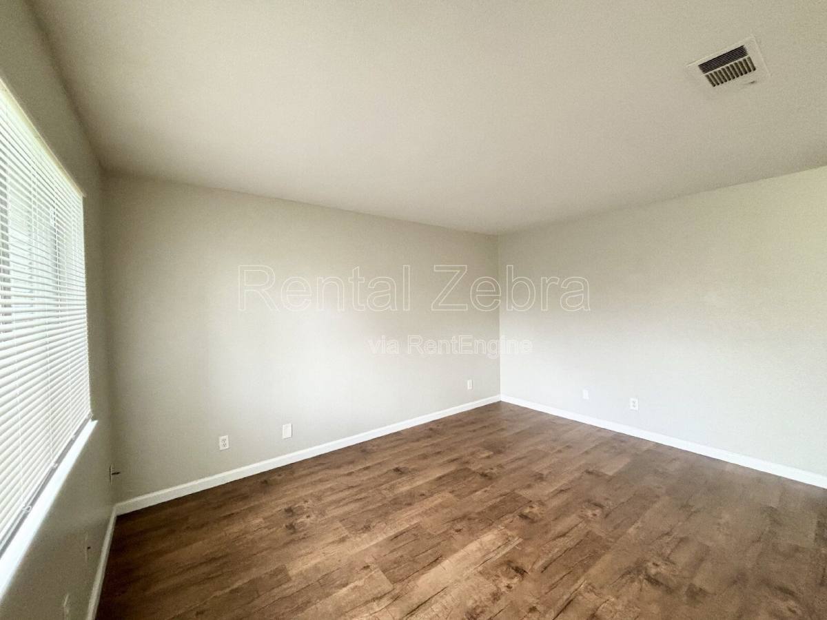 Apartment for rent at 920 Vermont Ave, Turlock, CA 95380