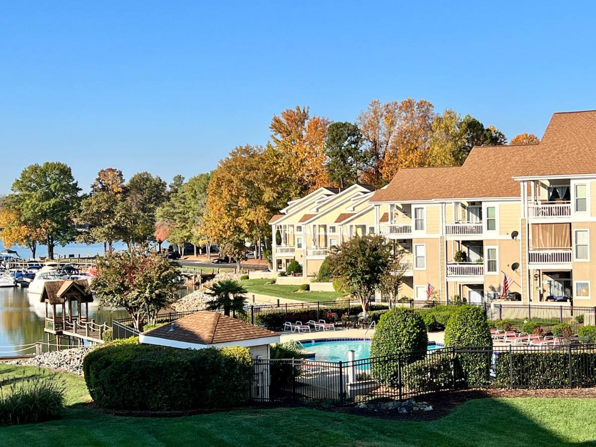 Condo for rent at 1105 Torrence Circle, Davidson, NC 28036