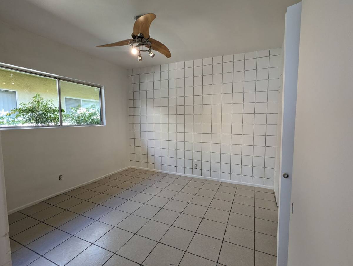 Apartment for rent at 1540 N Chaparral Rd, Palm Springs, CA 92262