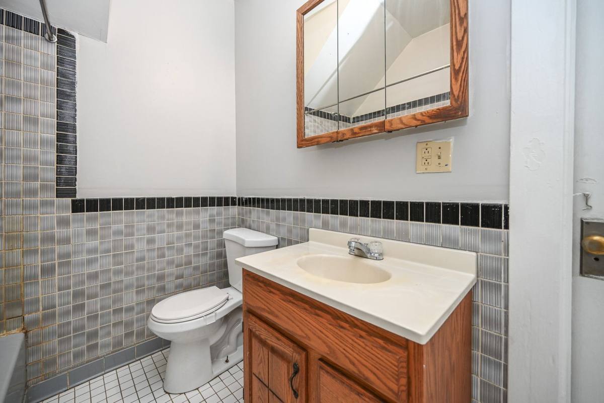 House for rent at 409 Ada St, Cincinnati, OH 45219
