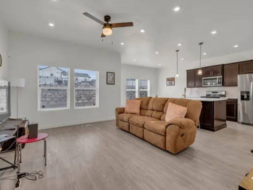 Townhouse for rent at 4536 E Hurstbourne Dr, Eagle Mountain, UT 84005