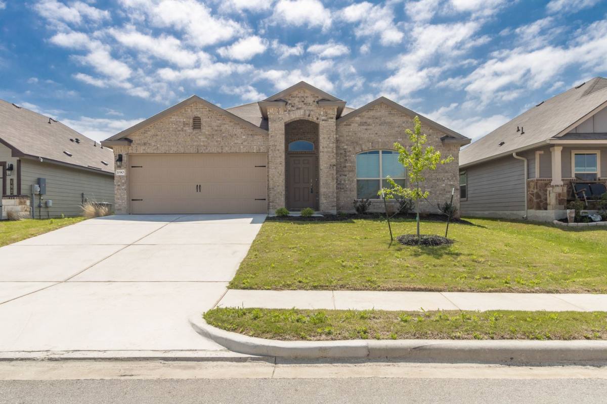 House for rent at 190 Beth Ann Loop, Taylor, TX 76574