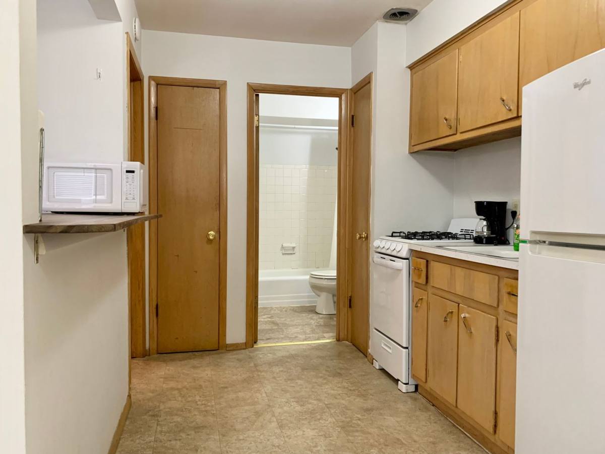 Apartment for rent at 1657 N Astor St, Milwaukee, WI 53202