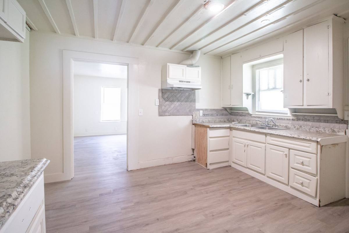 Apartment for rent at 1911 22nd St, Lubbock, TX 79411