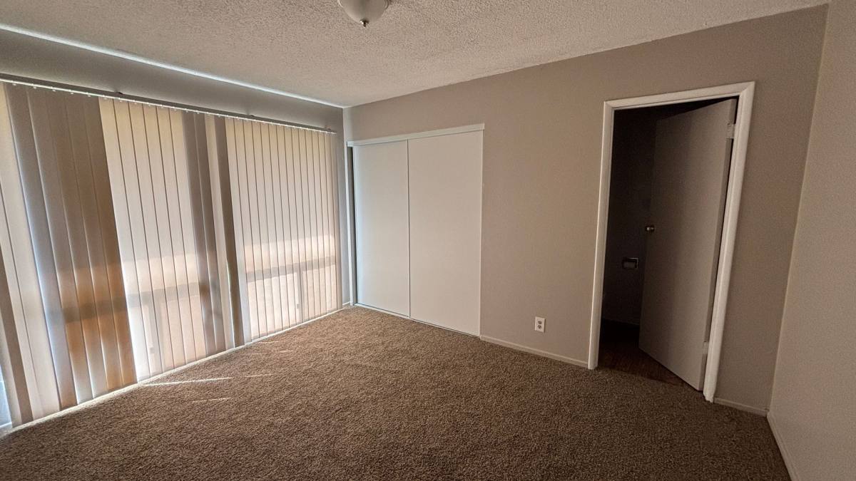 Apartment for rent at 41672-74 Marine Dr, Hemet, CA 92544