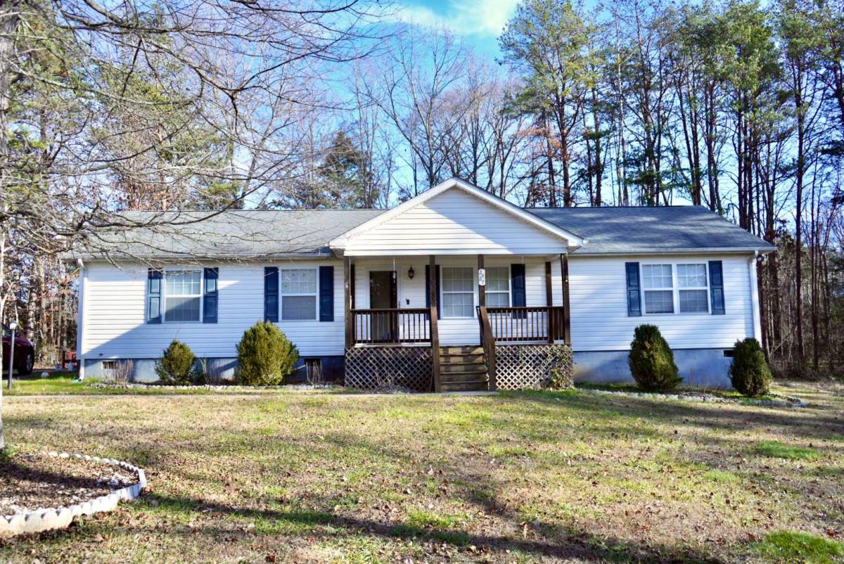 House for rent at 2427 Lindsay Rd, Gordonsville, VA 22942