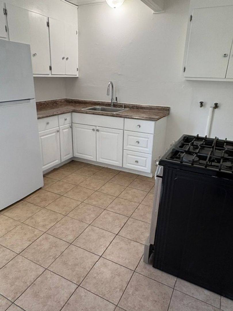 House for rent at 924 Palou St, Vallejo, CA 94589