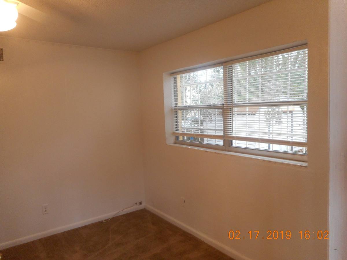 Apartment for rent at 318-332 W Harrison St, Tallahassee, FL 32301