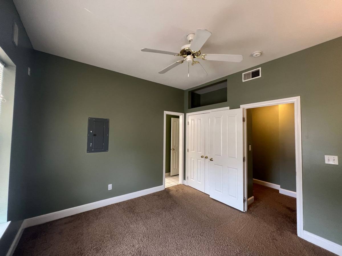 Apartment for rent at 1694 - 1702 N High St, Columbus, OH 43201