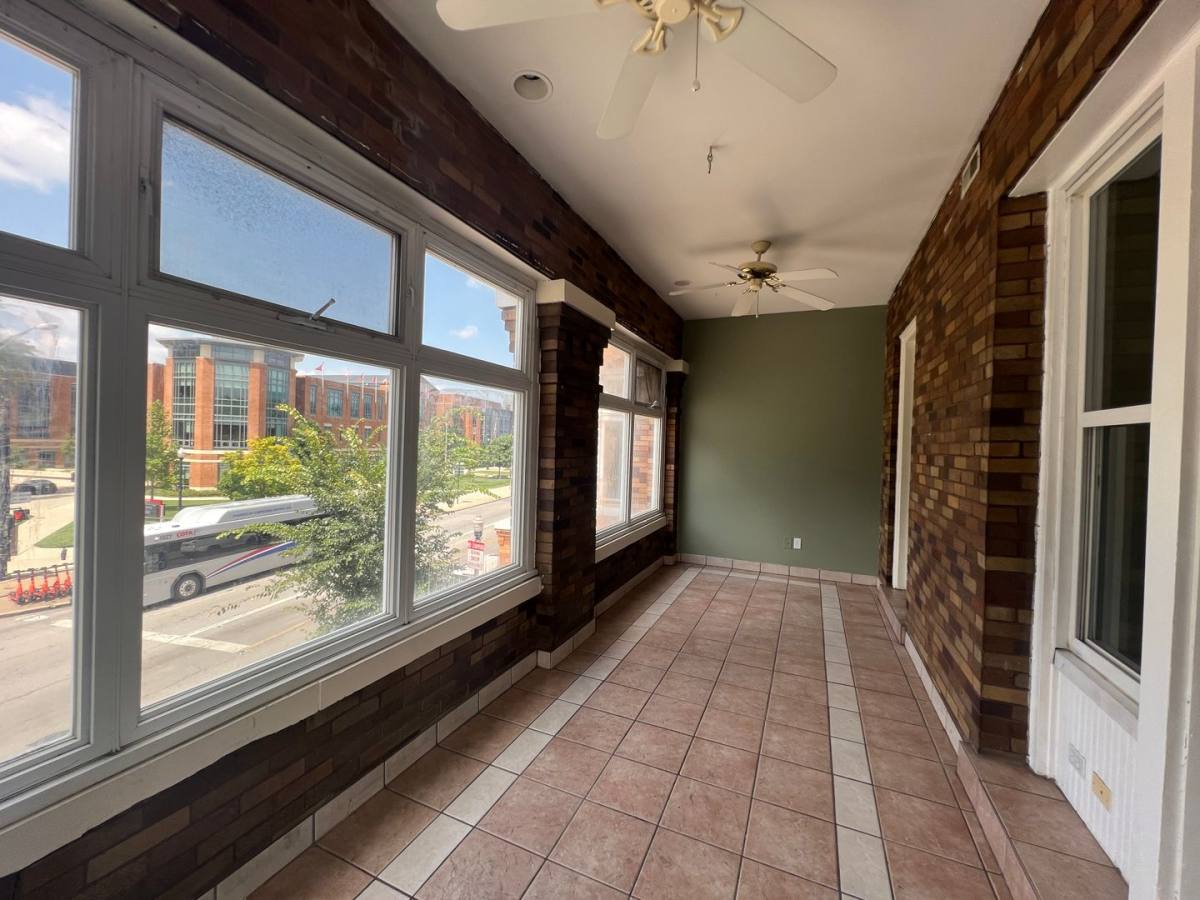 Apartment for rent at 1694 - 1702 N High St, Columbus, OH 43201