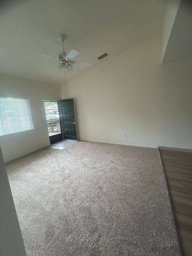 Apartment for rent at 1994 Shaw Ave, Clovis, CA 93611