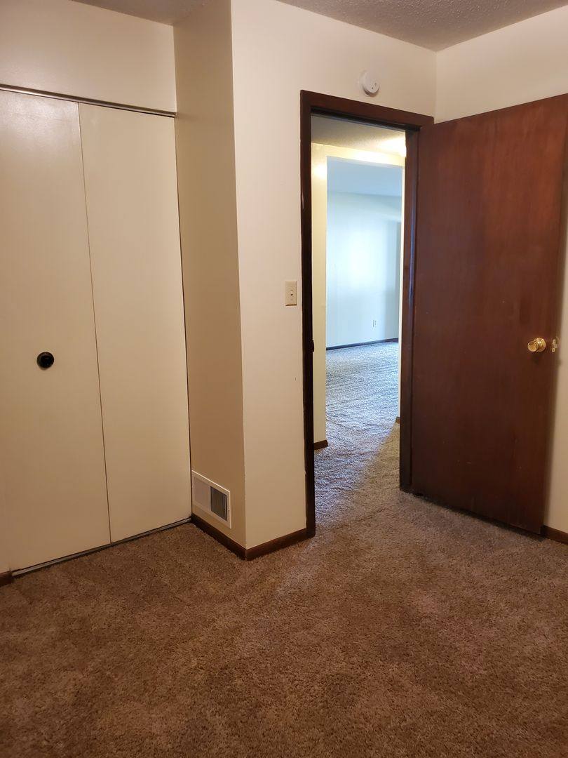 Apartment for rent at 520 Kingwood, Crete, NE 68333