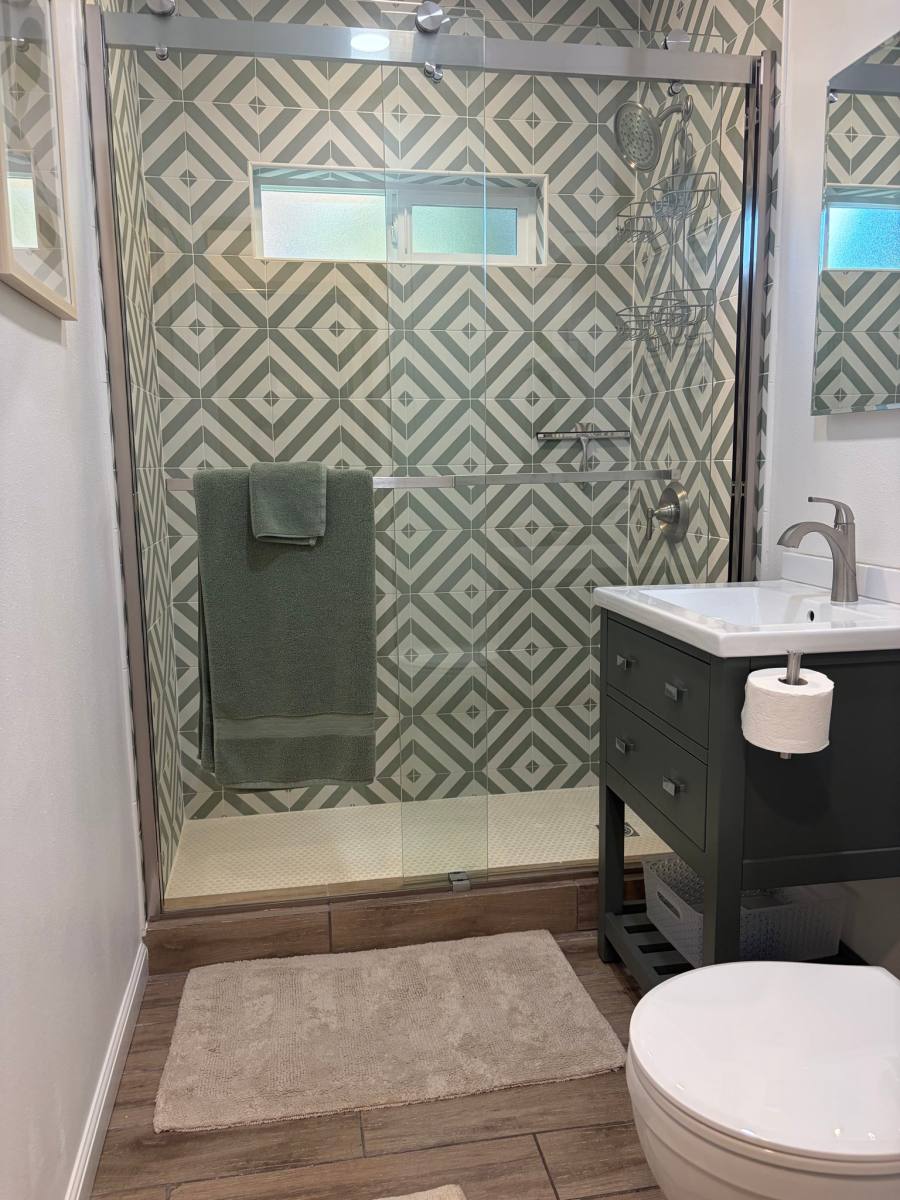 Apartment for rent at 1321 N Ave #50, Los Angeles, CA 90042