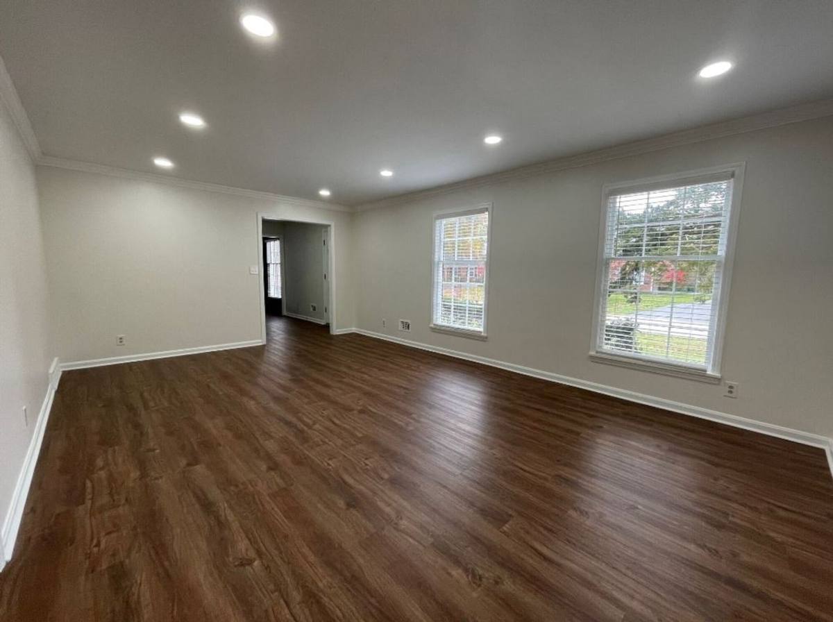 Apartment for rent at 10806 Dartford Place, Louisville, KY 40243