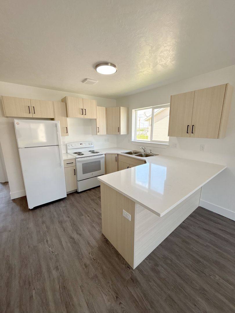 Apartment for rent at 721 20th St, Heyburn, ID 83336