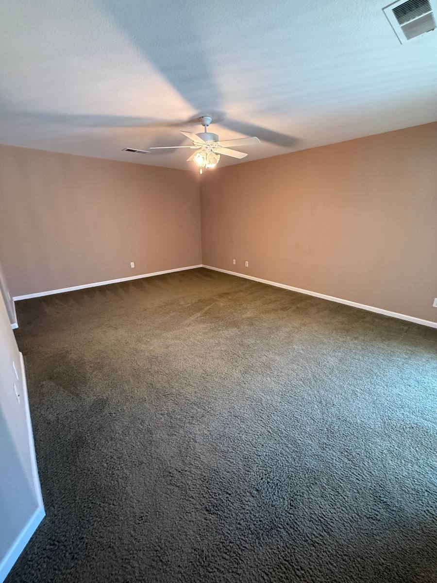 House for rent at 38778 Goldenrod Lane, Oakhurst, CA 93644