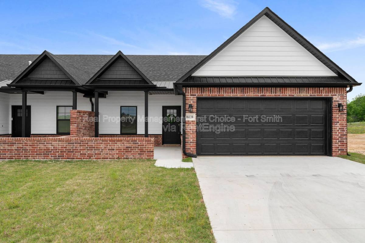 Apartment for rent at 8724 Cantera Dr #B, Fort Smith, AR 72916