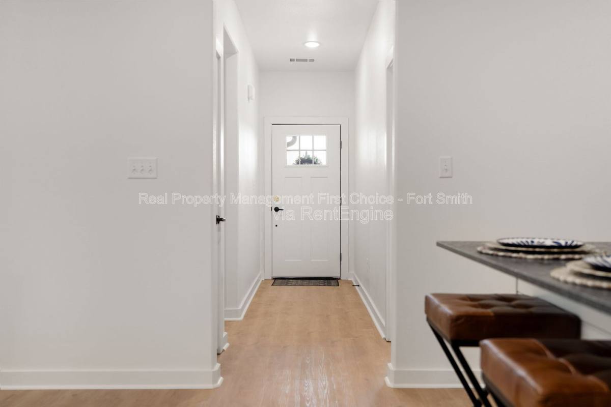Apartment for rent at 8724 Cantera Dr #B, Fort Smith, AR 72916