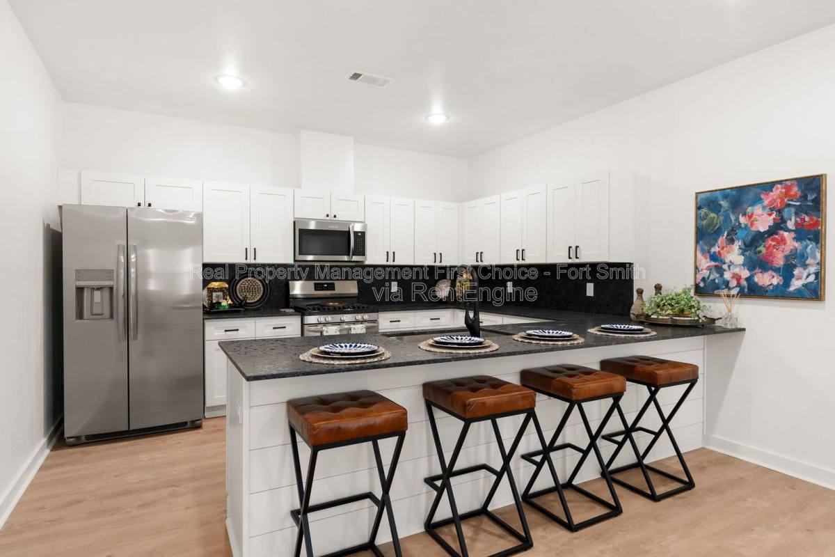 Apartment for rent at 8724 Cantera Dr #B, Fort Smith, AR 72916