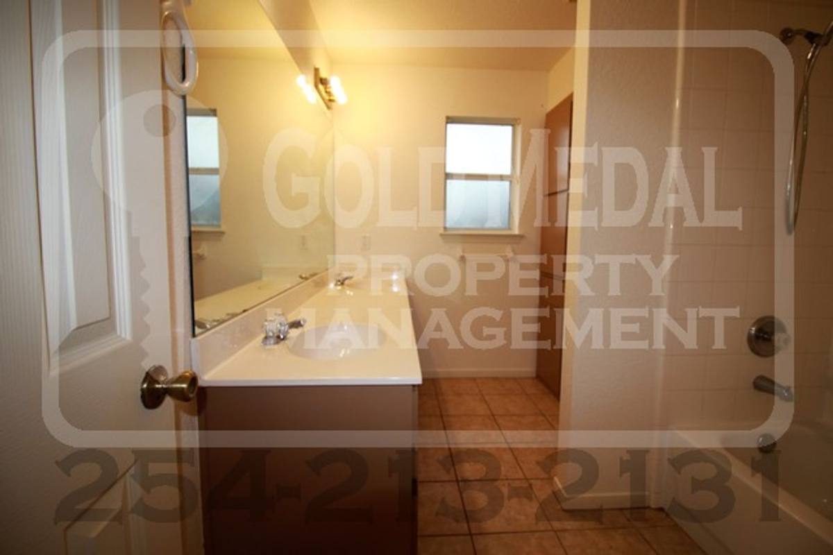 Apartment for rent at 217 Janelle Dr, Copperas Cove, TX 76522