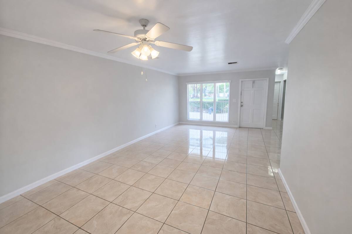 Apartment for rent at 3705 - 3711 Tyler St, Hollywood, FL 33021