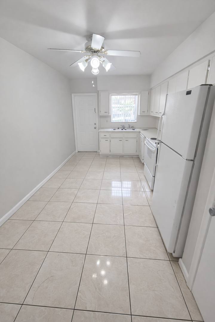 Apartment for rent at 3705 - 3711 Tyler St, Hollywood, FL 33021