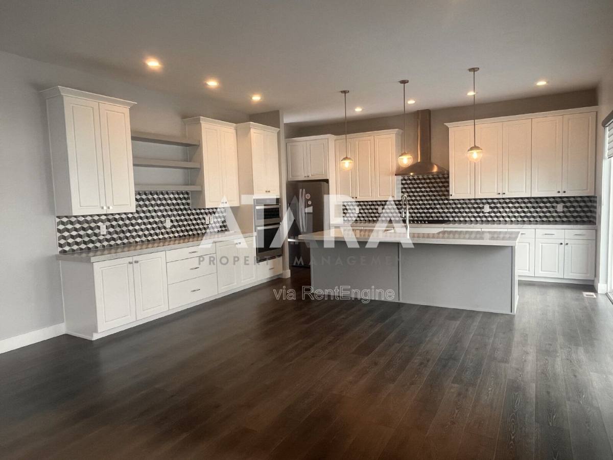 House for rent at 9167 S Galette Lane, Sandy, UT 84093