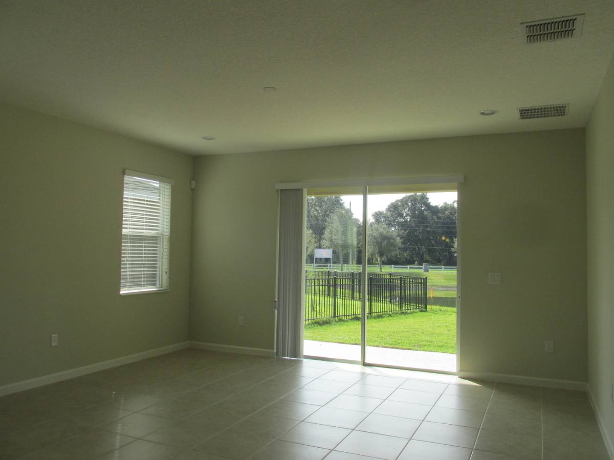 House for rent at 2404 Sabastian St, Mount Dora, FL 32757