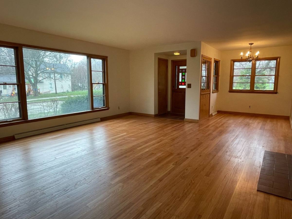 House for rent at 106 Highland Ave, Hartland, WI 53029