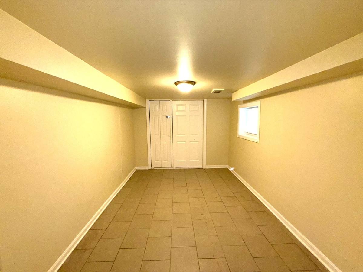 House for rent at 7423 S St Lawrence Ave, Chicago, IL 60619
