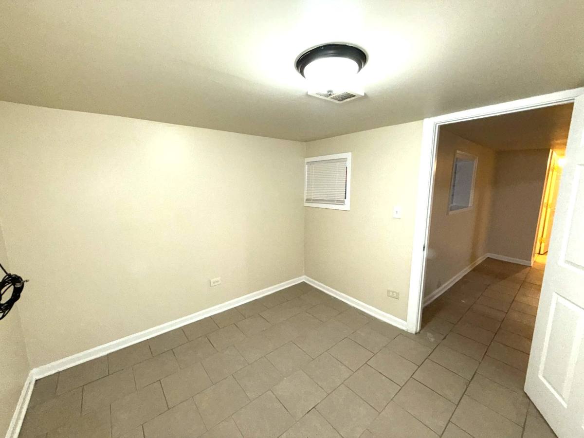 House for rent at 7423 S St Lawrence Ave, Chicago, IL 60619