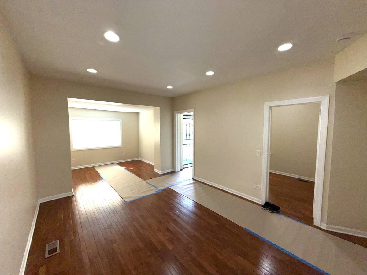 House for rent at 7423 S St Lawrence Ave, Chicago, IL 60619