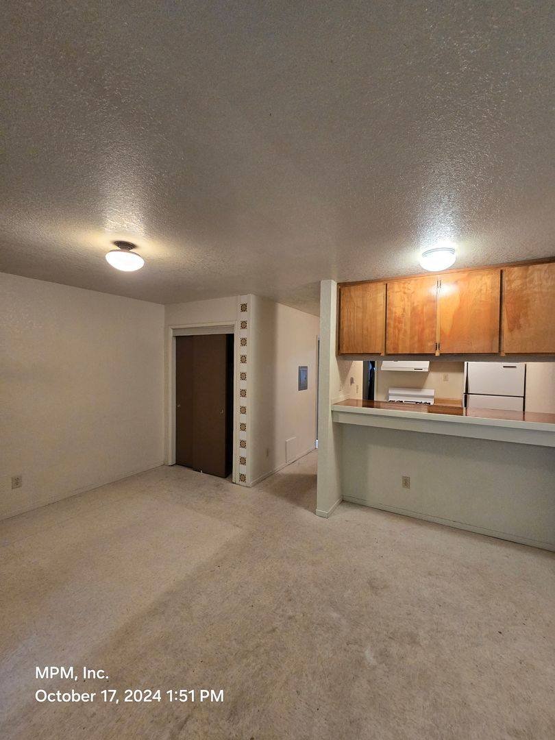 Apartment for rent at 515 Arleen St, Paso Robles, CA 93446