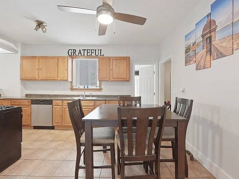 Apartment for rent at 25 E St #1, North Grafton, MA 01536
