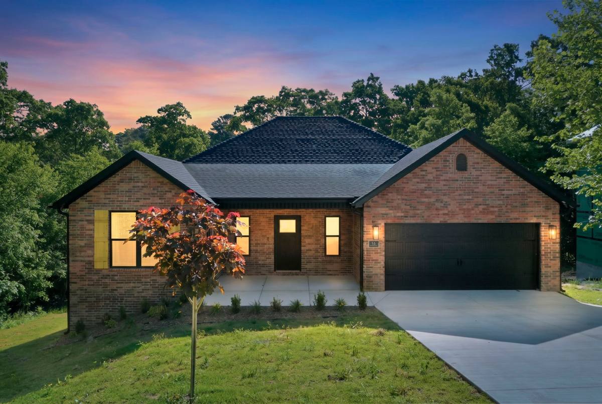 House for rent at 16 Burwell Dr, Bentonville, AR 72712