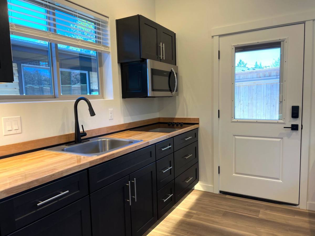 Apartment for rent at 2014, 2016, 2018 SW Reindeer Ave, Redmond, OR 97756