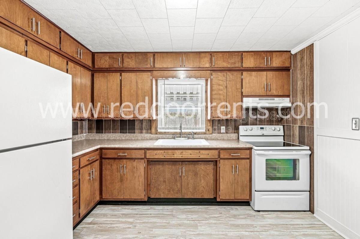 House for rent at 424 Main, Lapel, IN 46051