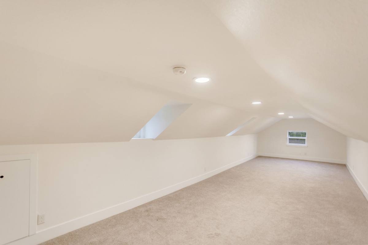 House for rent at 26307 S Highway 213, Mulino, OR 97042