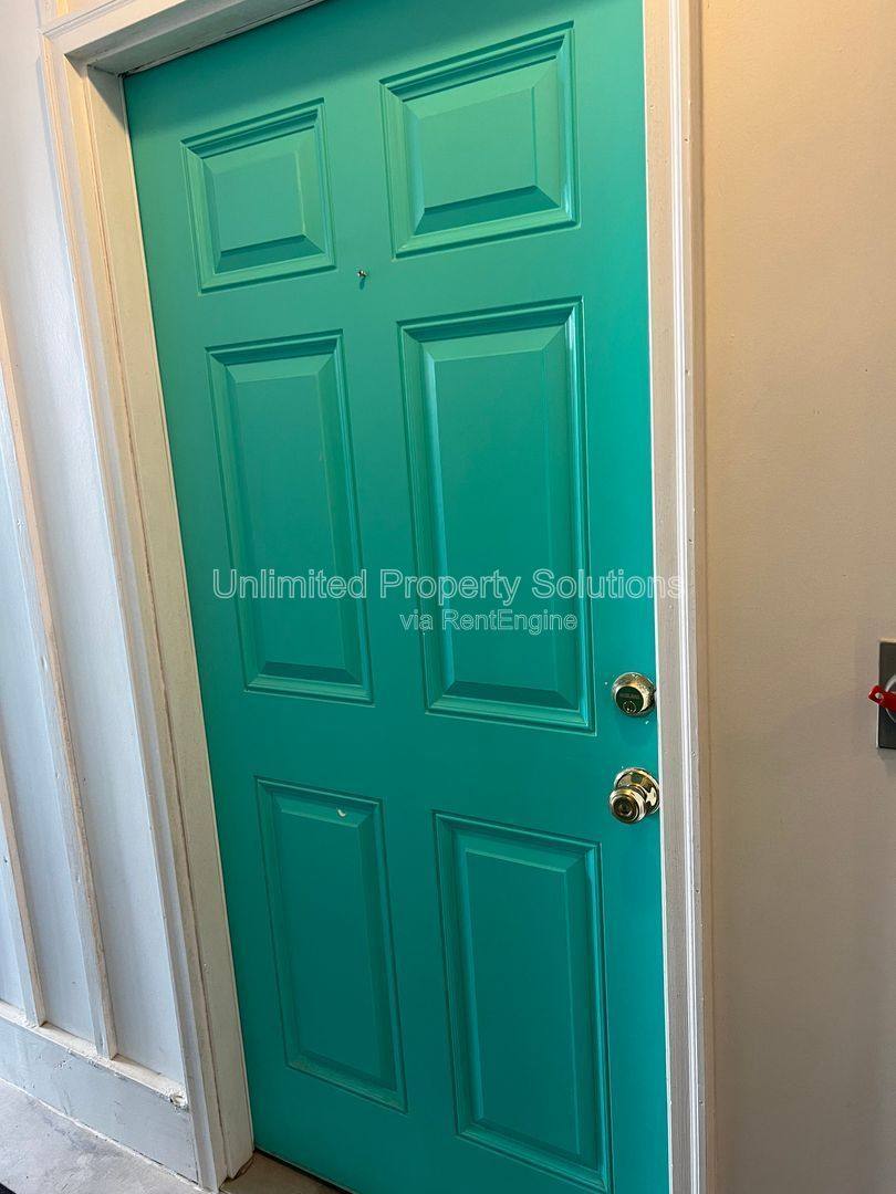 Apartment for rent at 700 Ocean Blvd #1, Carolina Beach, NC 28428