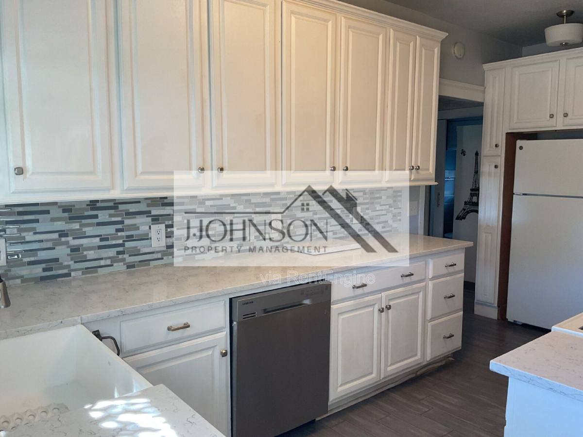 House for rent at 1143 Wall St, Tracy, CA 95376